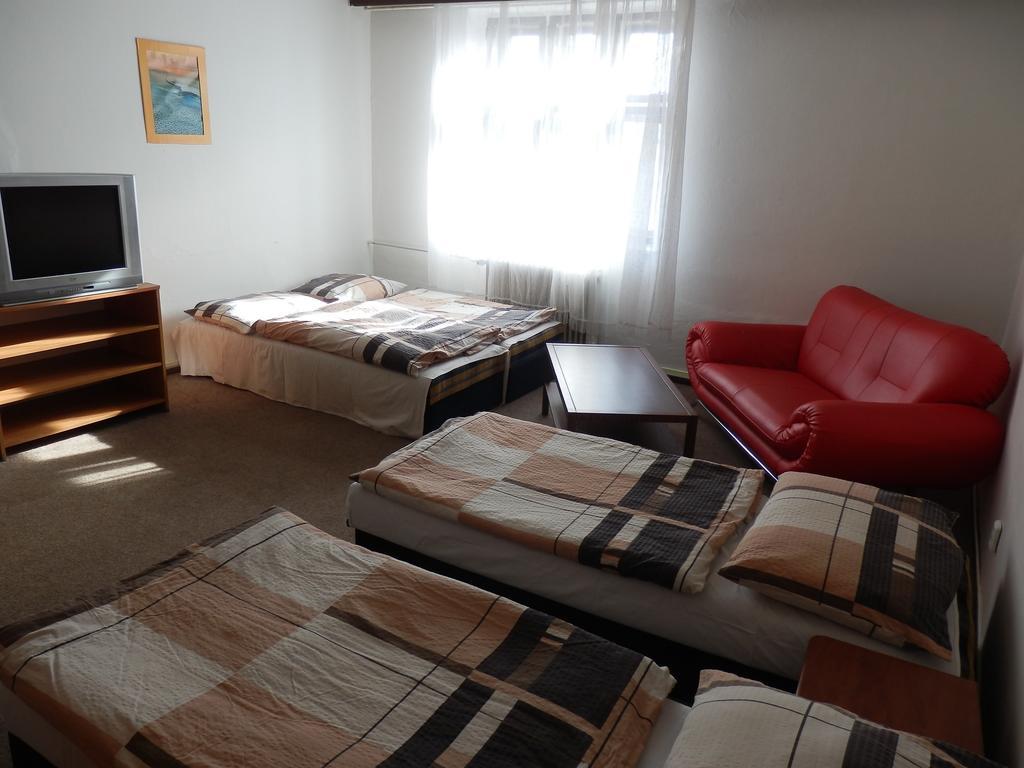 Ubytovna Pod Mostem Ostrava Habitación foto