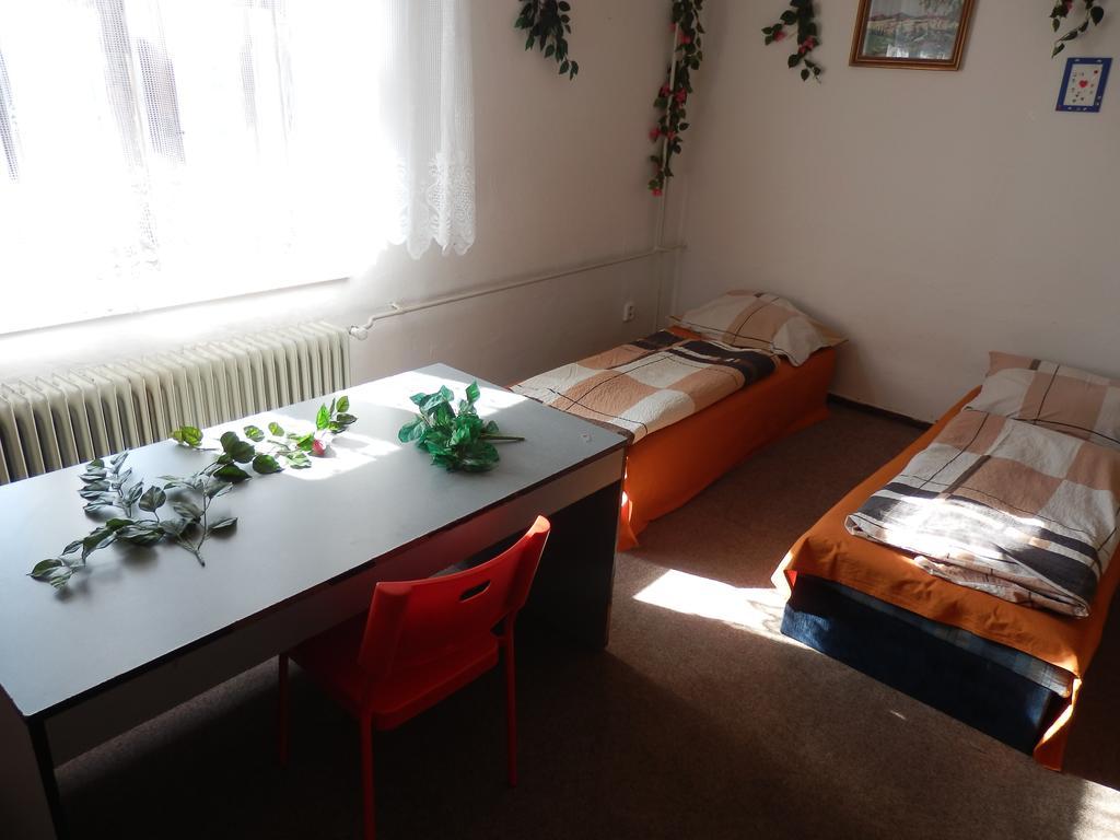 Ubytovna Pod Mostem Ostrava Habitación foto