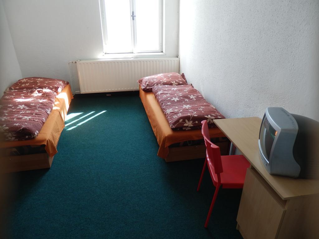 Ubytovna Pod Mostem Ostrava Habitación foto