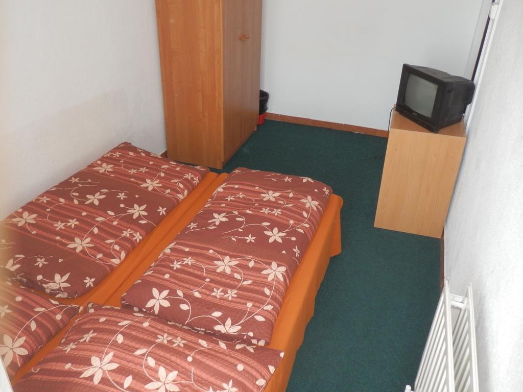 Ubytovna Pod Mostem Ostrava Habitación foto