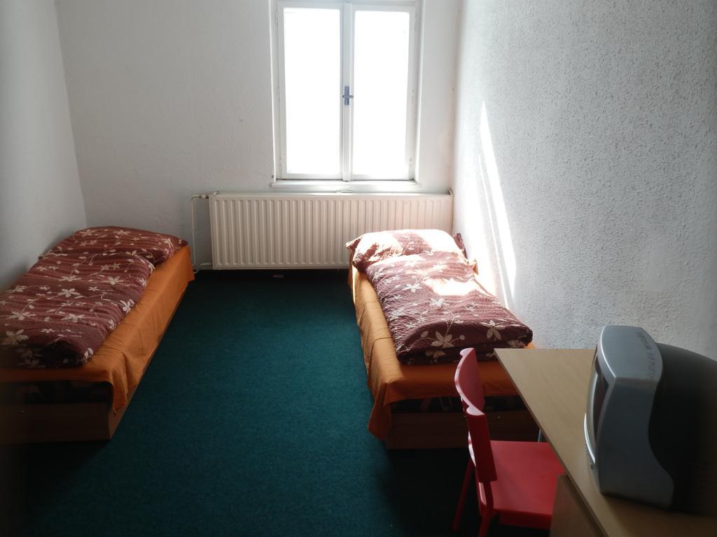 Ubytovna Pod Mostem Ostrava Habitación foto